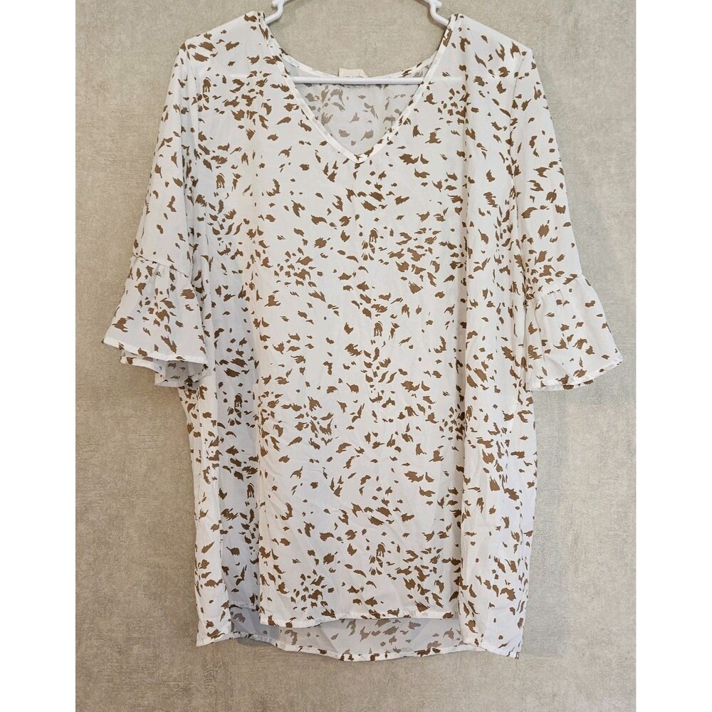 BiBi Womens Medium White Brown Animal Print Bell Sleeve Blouse Boho V Neck Top